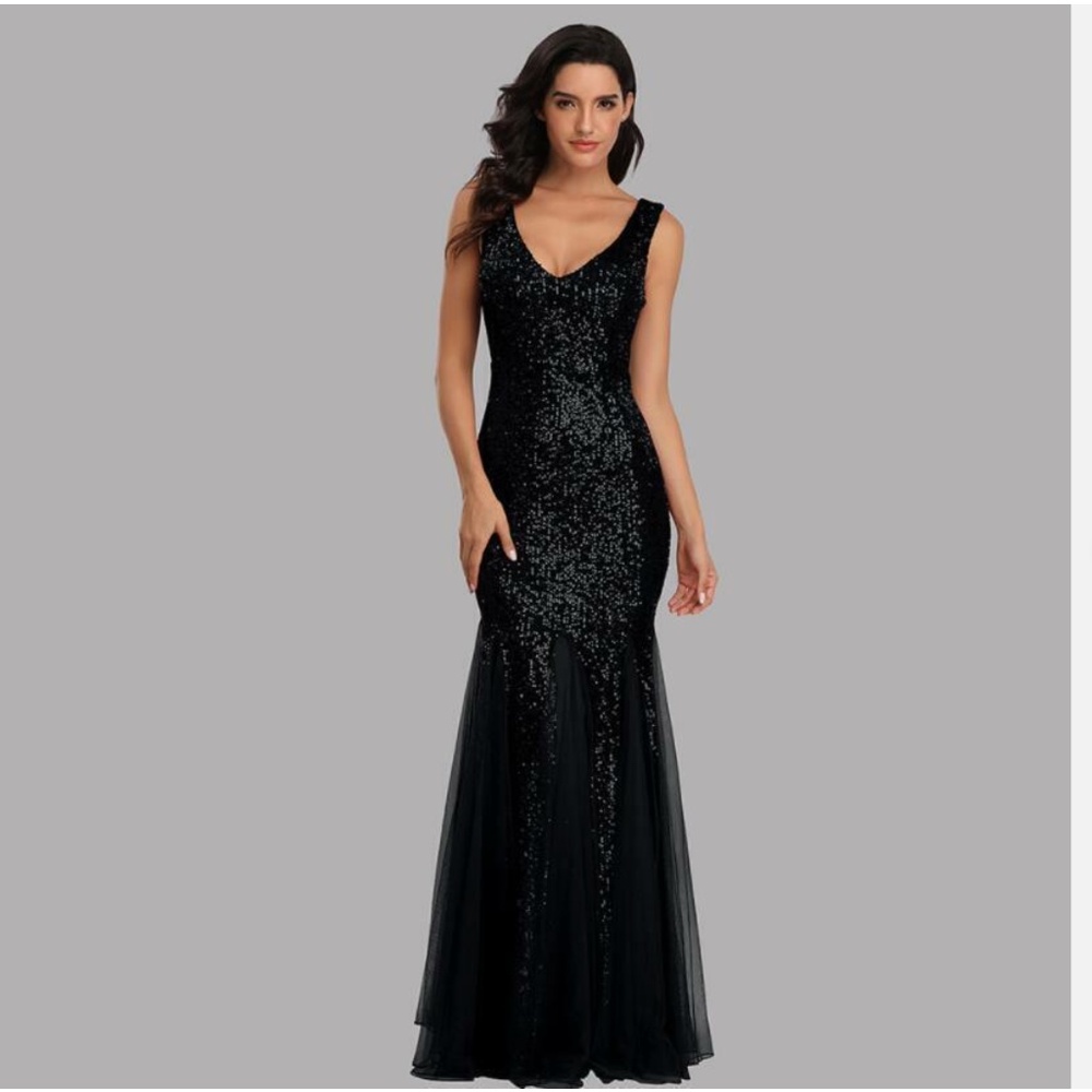 Black stretchy sequin dress